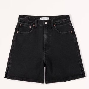 Abercrombie & Fitch Curve Love High Waisted Dad Shorts